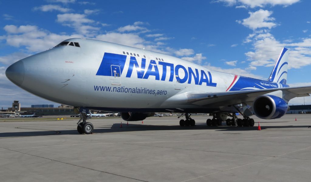 national air cargo aircraft