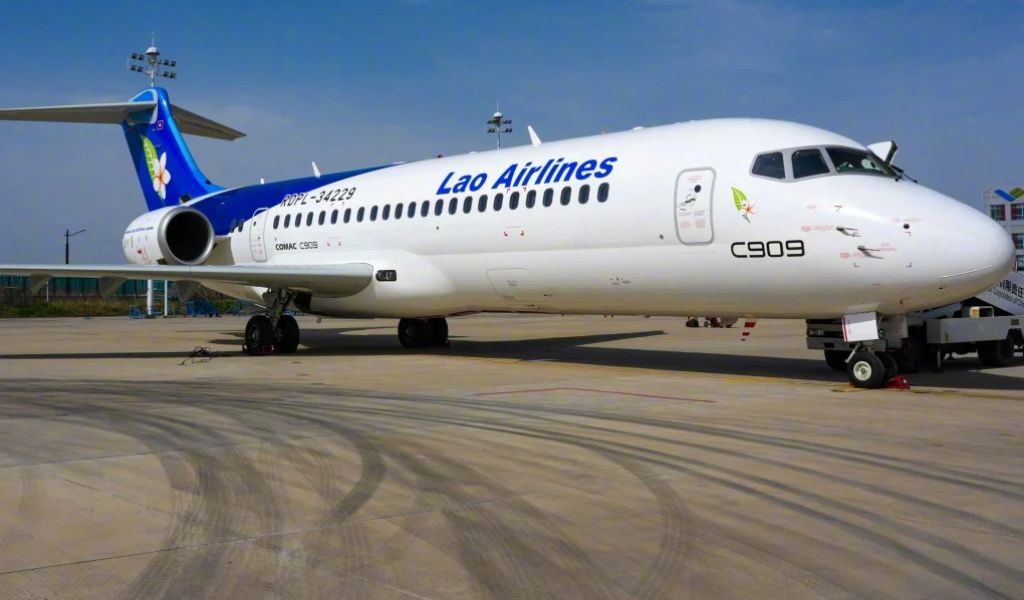 lao airlines aircraft