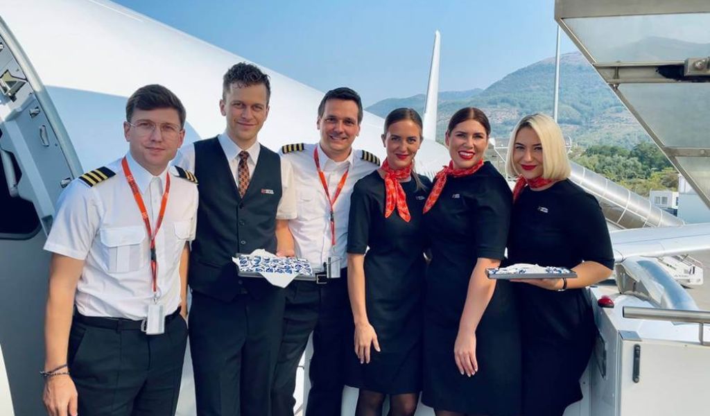 heston aircraft crew