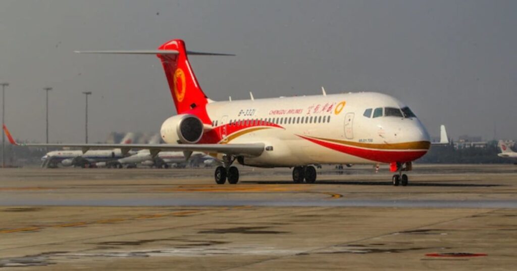 comac arj21 700 aircraft